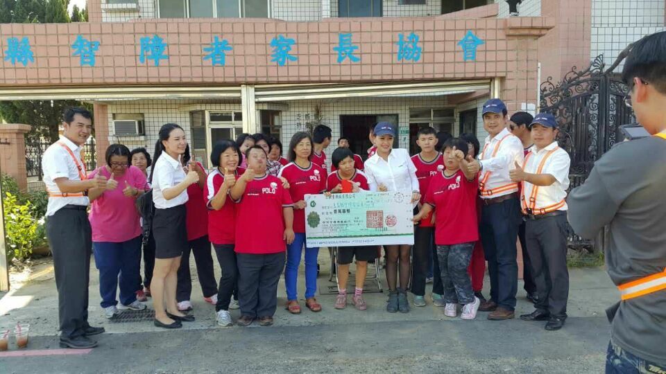 嘉義市长大赞bti体育智能挖掘机环台义举