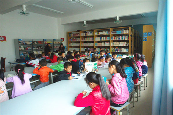 震后八年：朗朗书声传来，梦想之花开放