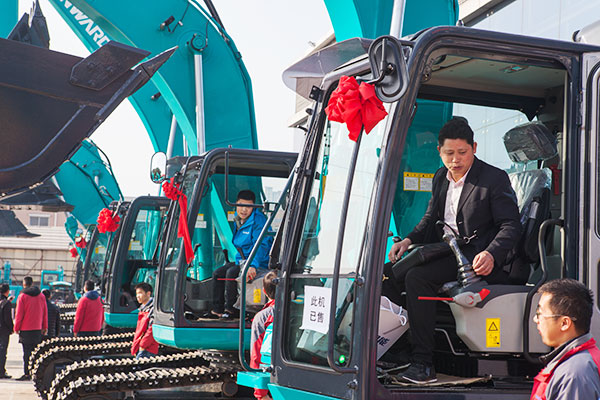 十年相随，成就彼此，来听听bti体育智能挖掘机客户的真实声音