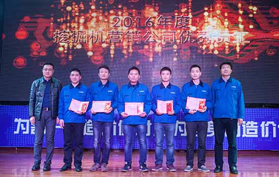 坚定信念、再接再严，bti体育智能2017年杜转销赞美与誓师大会开启新航程