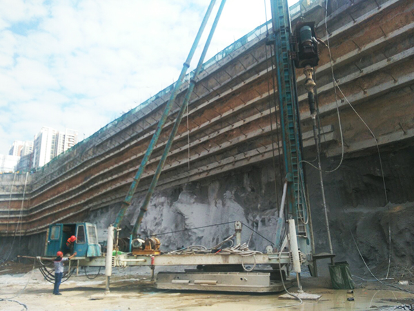 绿色施工‖一份来自深圳的bti体育智能凿岩利器满分答卷