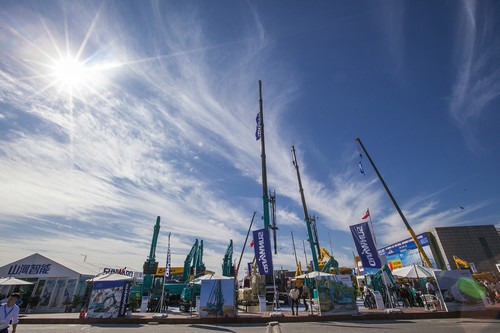 bti体育智能酷帅曾大虾，一大波美图带你亲临北京BICES展