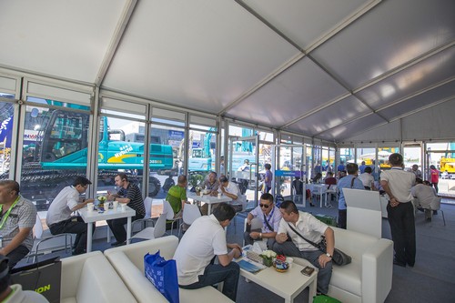 bti体育智能酷帅曾大虾，一大波美图带你亲临北京BICES展