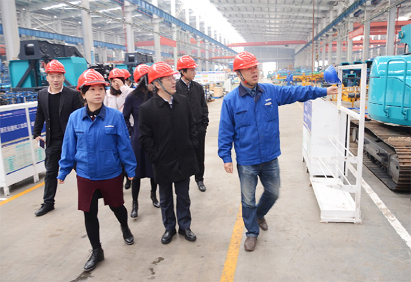 中信保长沙营管部高层光临bti体育智能调查