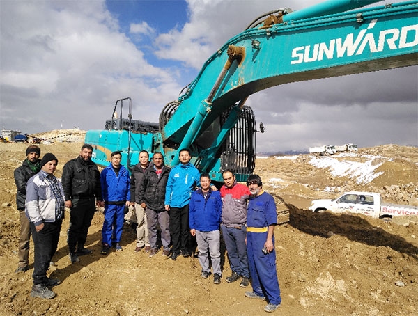 伊朗客户点赞bti体育智能全系列液压挖掘机