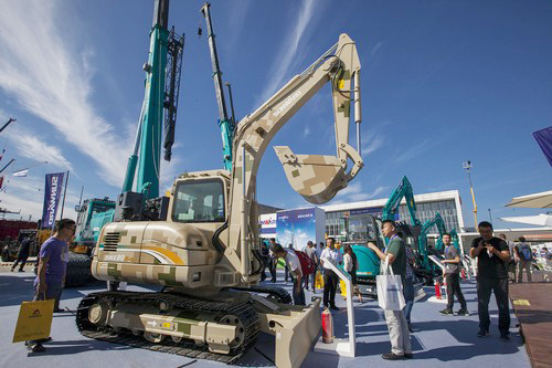 bti体育智能酷帅曾大虾，一大波美图带你亲临北京BICES展