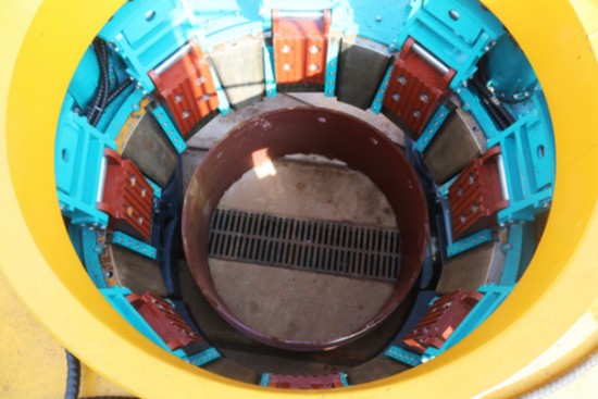 喜讯！bti体育智能SWRC170自行式全回转全套管钻机获湖南省首台(套)沉大技术设备产品嘉奖！