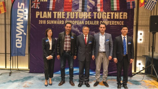 携手同谋将来， bti体育智能2018欧洲代理商大会隆沉召开