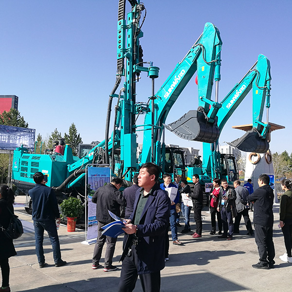 听说，bti体育智能混合动力挖掘机与“煤都”更配哦！