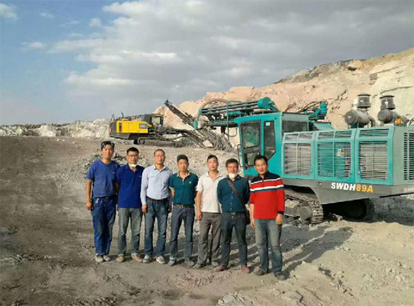 PK国际当先品牌，bti体育智能露天液压钻车再交美满答卷