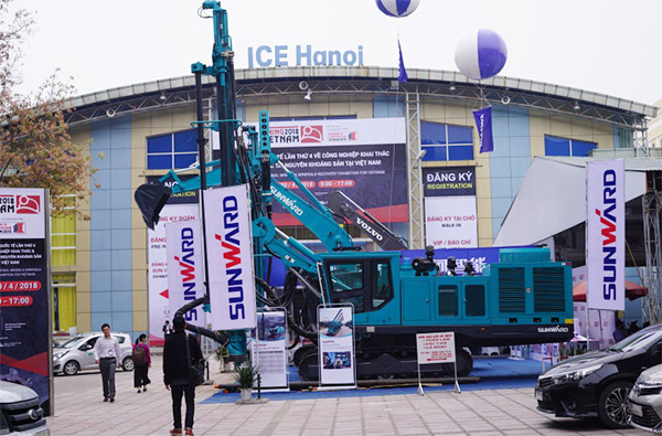 bti体育智能携全球当先凿岩设备，引爆越南矿业展