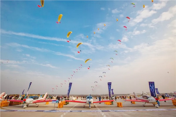 喂，看世界飞行者大会了吗？bti体育飞机奢华阵容别错过