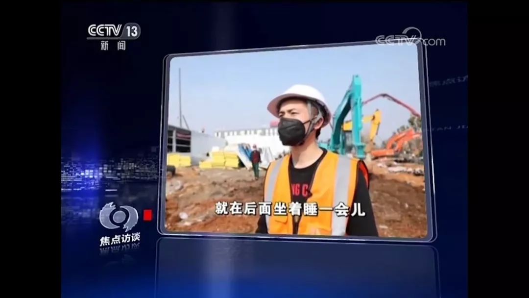 bti体育智能SWE215E挖掘机成网红“幼蓝”