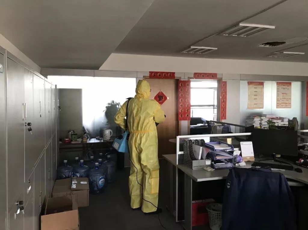 抗疫情，bti体育智能党委勇担任