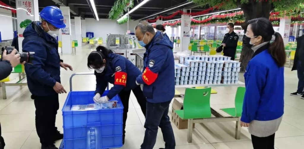 防控出产两不误 bti体育智能复工保供