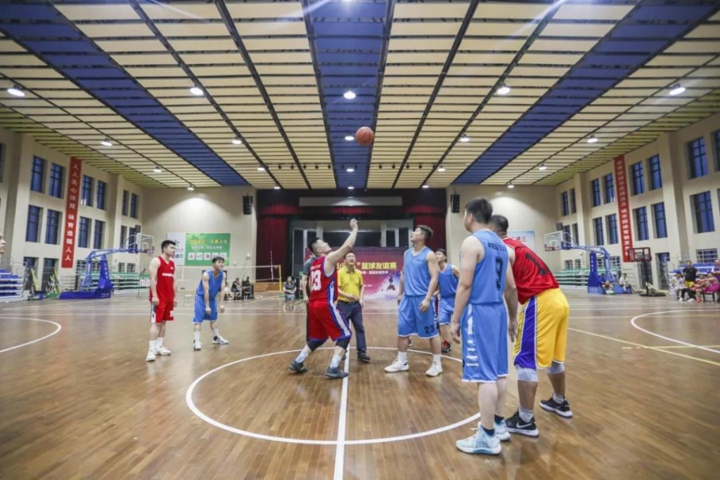 “520” bti体育智能以球会友中建五局三公司