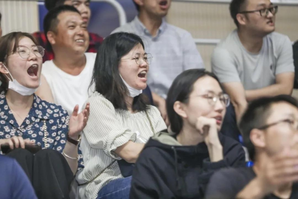 “520” bti体育智能以球会友中建五局三公司