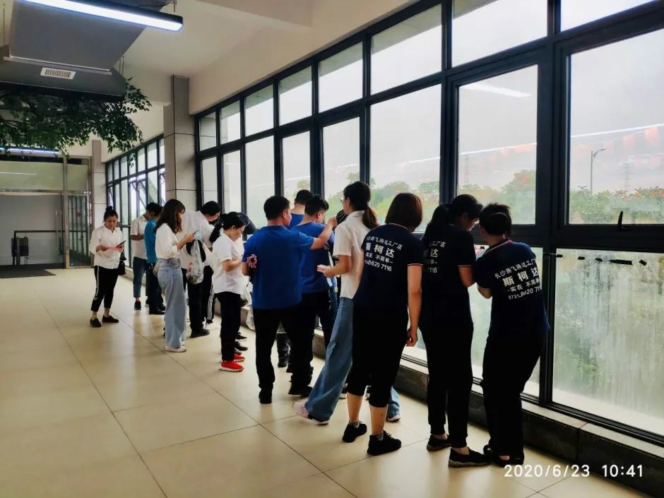 “爱国心，bti体育情”bti体育智能第四届包粽子角逐