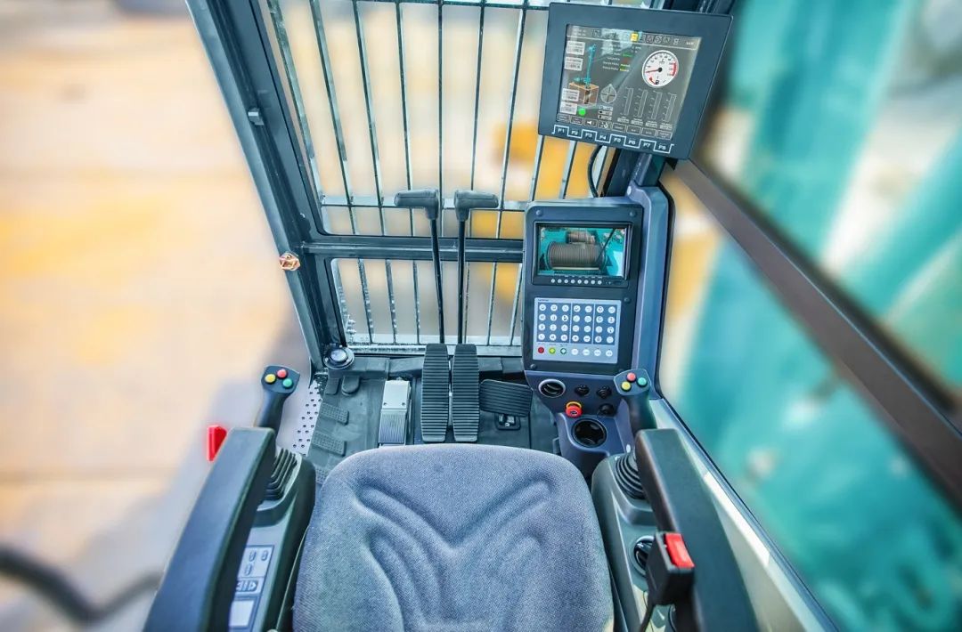 入岩家族添新丁，SWDM400旋挖钻机批量上市