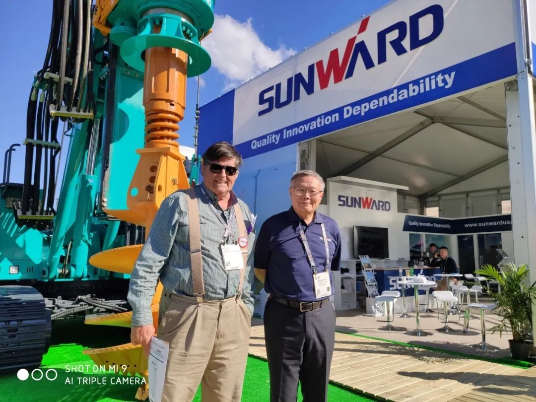 bti体育智能董事长何清华“疫”向欧美行