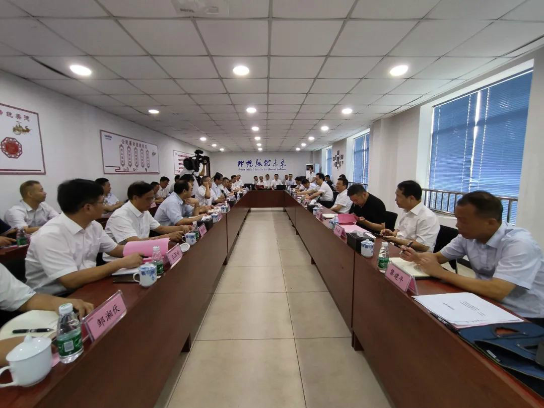 副省长陈飞调研bti体育航空产业