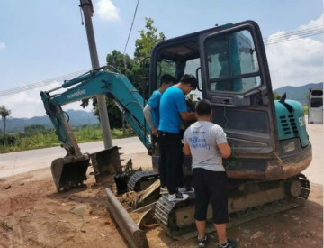 感恩相伴 关爱相随——广州bti体育服务在路上