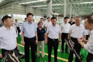 副省长陈飞调研bti体育航空产业