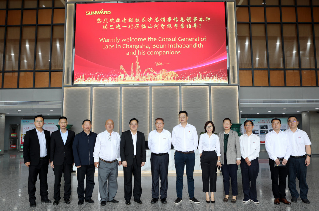 老挝长沙总领事本·印塔巴迪调查bti体育智能