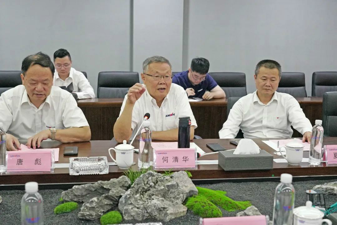 中铁设备赵华总经理光临bti体育智能互换