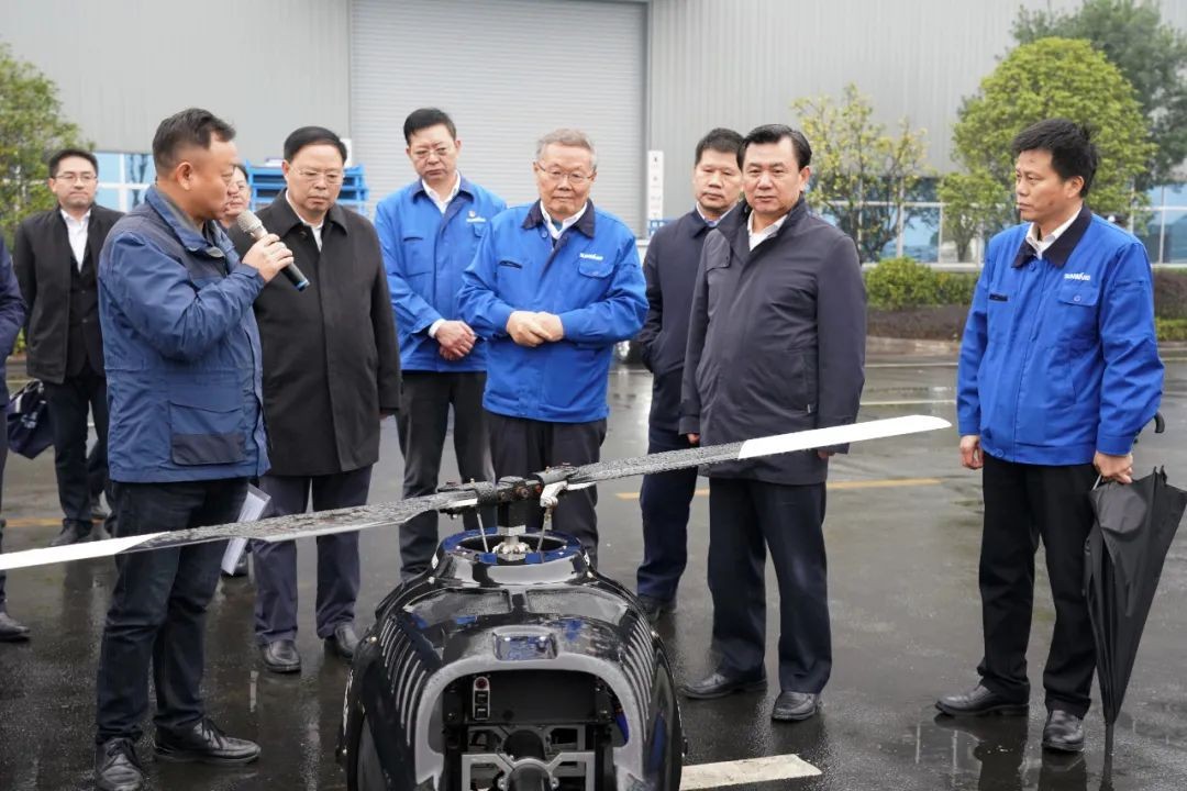 中国民航局局长冯正霖一行到bti体育智能调研领导