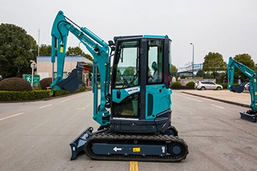 十年两办挖掘机行业年会 bti体育智能的底气何在