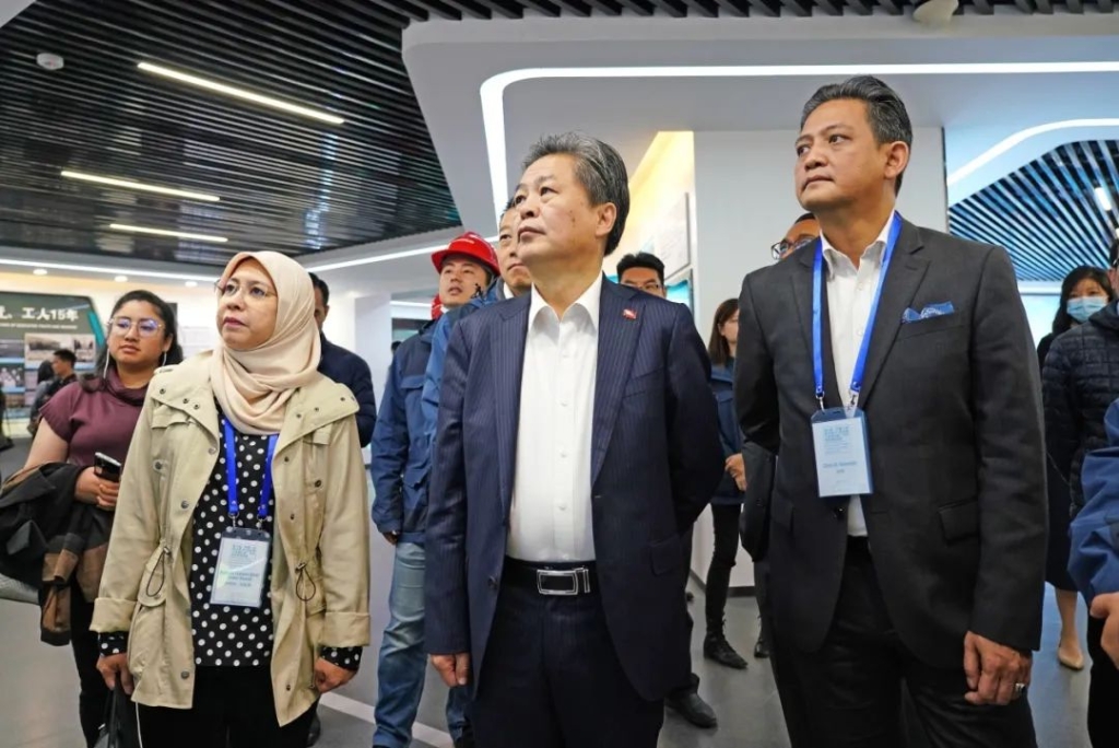 东盟结合参访团调查bti体育智能