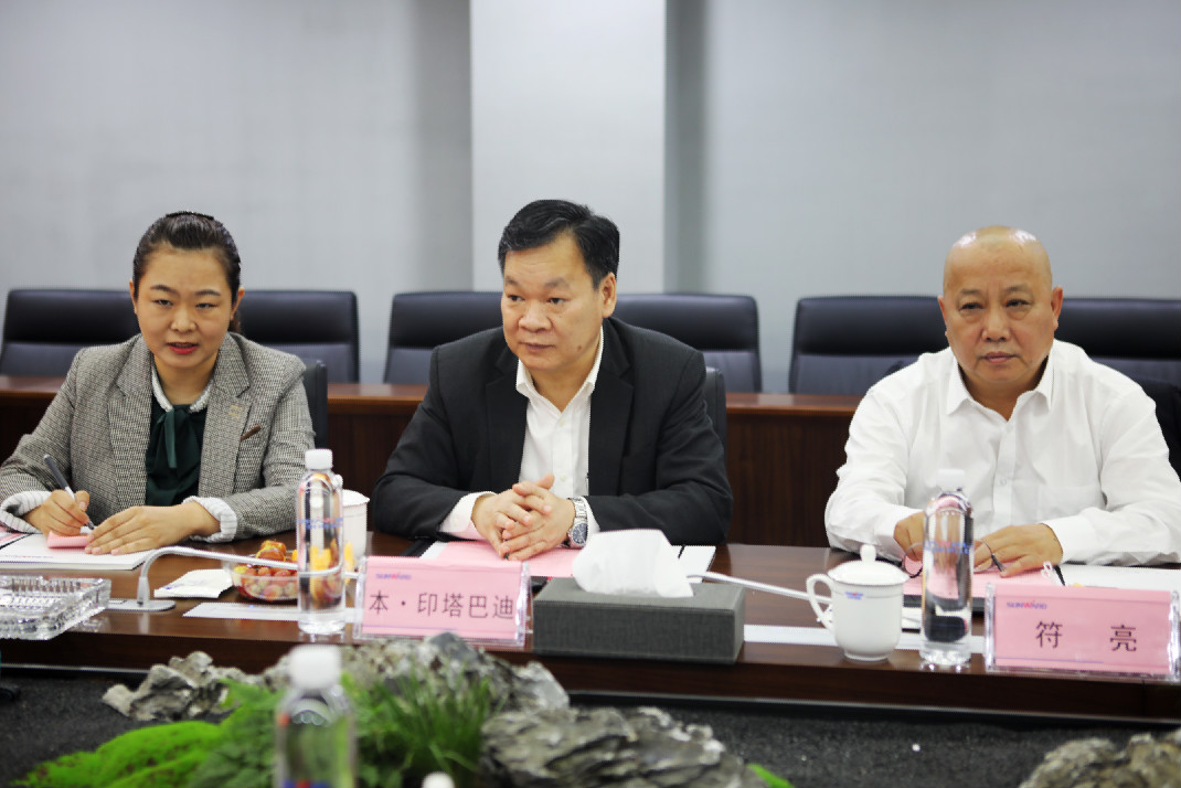 老挝长沙总领事本·印塔巴迪调查bti体育智能