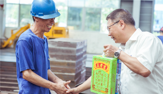 我们有清冷做伴，高温也能潇潇洒洒