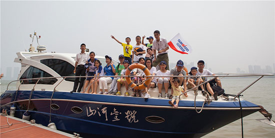 这个夏天，亲子玩转bti体育智能“三栖”设备