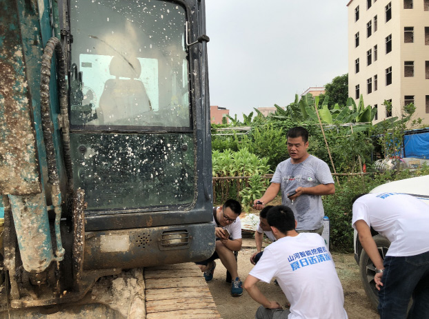 bti体育智能挖掘机获最高评价，就是用得舒服！