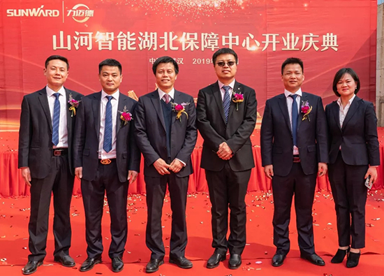 人生浮沉如梦，携手bti体育勇攀事业巅峰