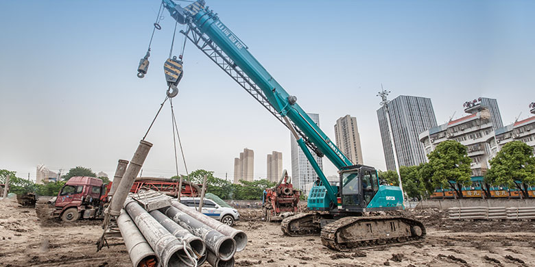 履带起沉机某工地作业