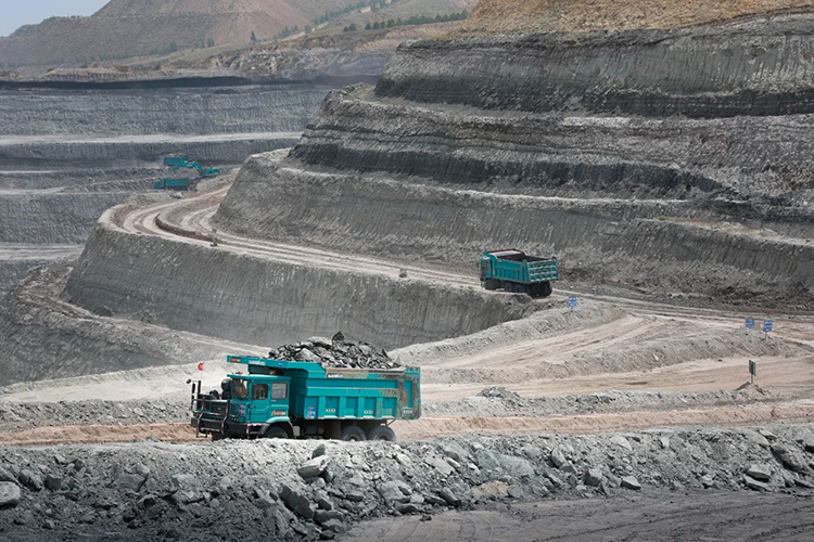 图集 | 征战矿山！bti体育智能绿色矿山成套设备“大将”云集