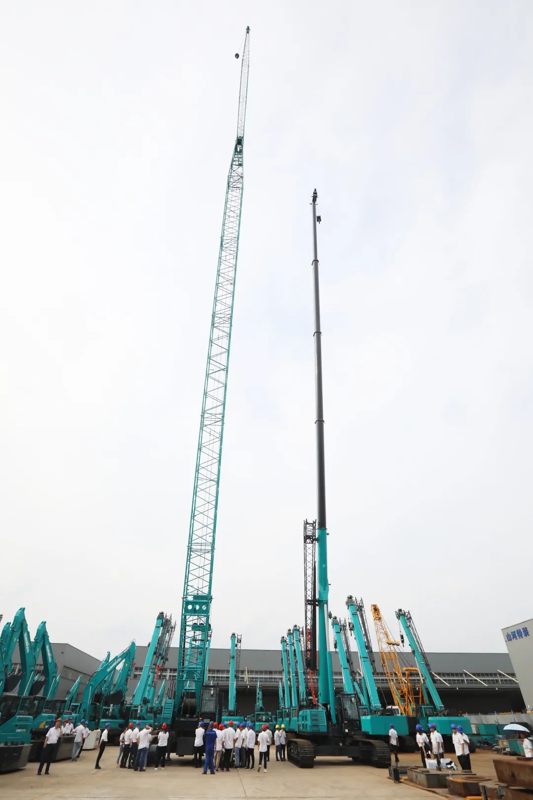 双鹰飞舞，“E”往无前！——bti体育智能新一代E系列起沉机下线！