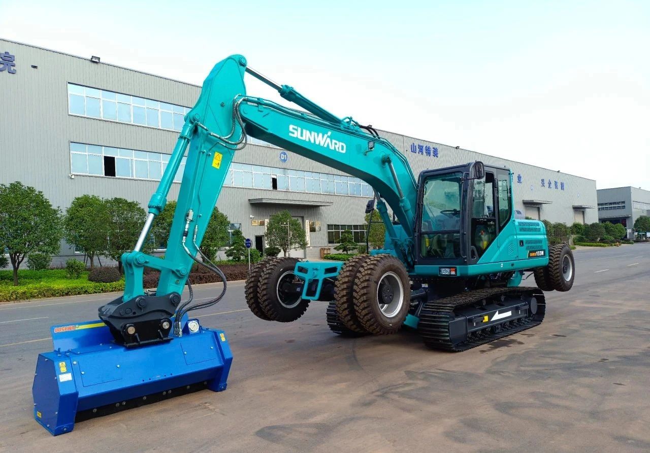 国内首台！bti体育智能15吨级轮履两用开带机成功下线