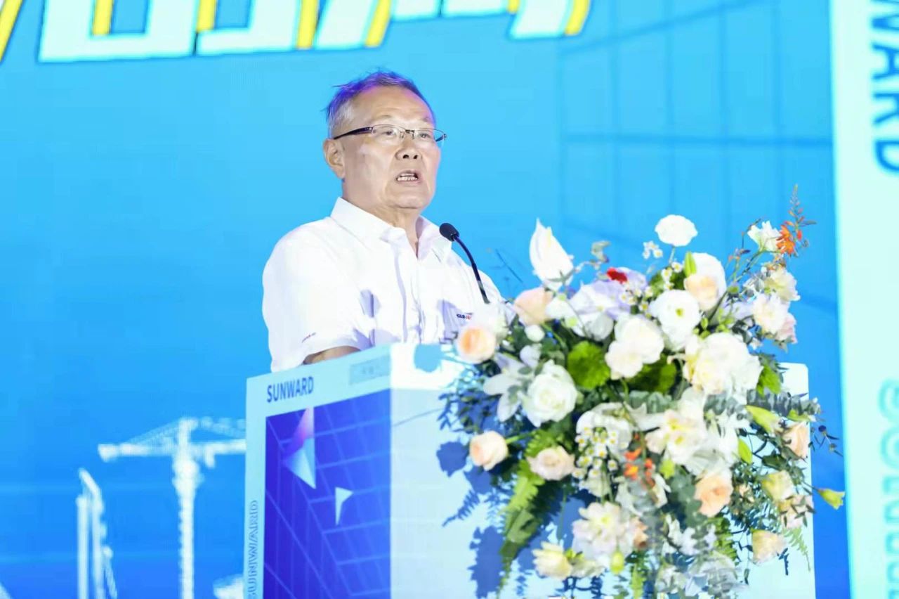 四大成套设备携手登。ti体育智能创新成就展示会交出“亮眼答卷”