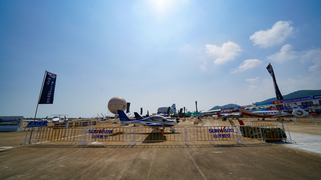 新机、飞行表演…2021中国航展bti体育航空秀给你看