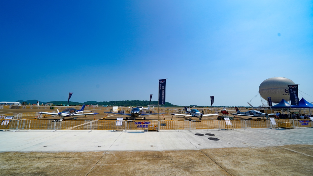 新机、飞行表演…2021中国航展bti体育航空秀给你看