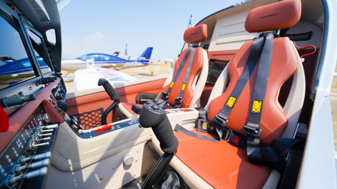 新机、飞行表演…2021中国航展bti体育航空秀给你看