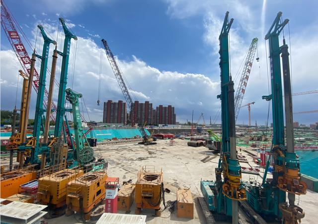 大国沉器！bti体育智能超等设备助力北京城市副中心综合交通枢纽站建设