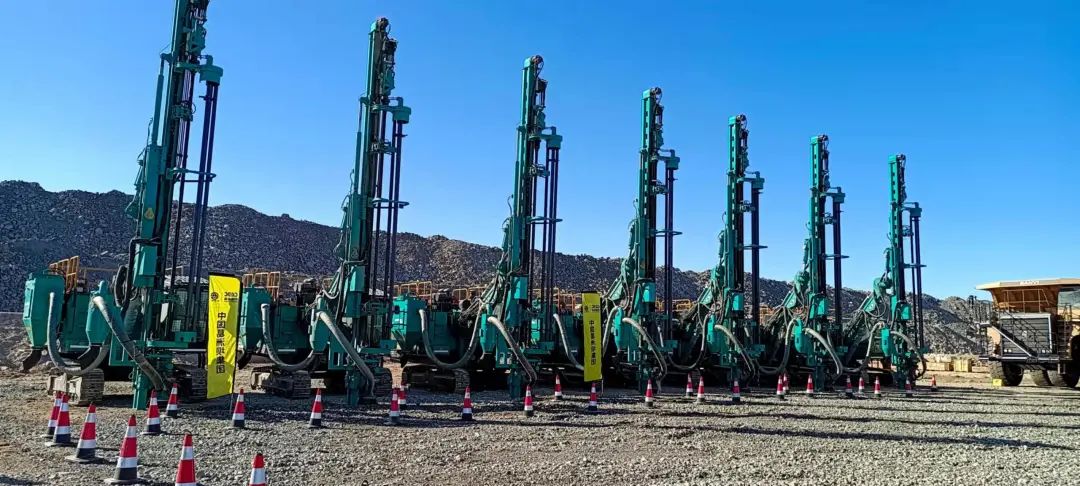 疫情当下，逆行非洲——bti体育智能凿岩设备团队海表服务纪实