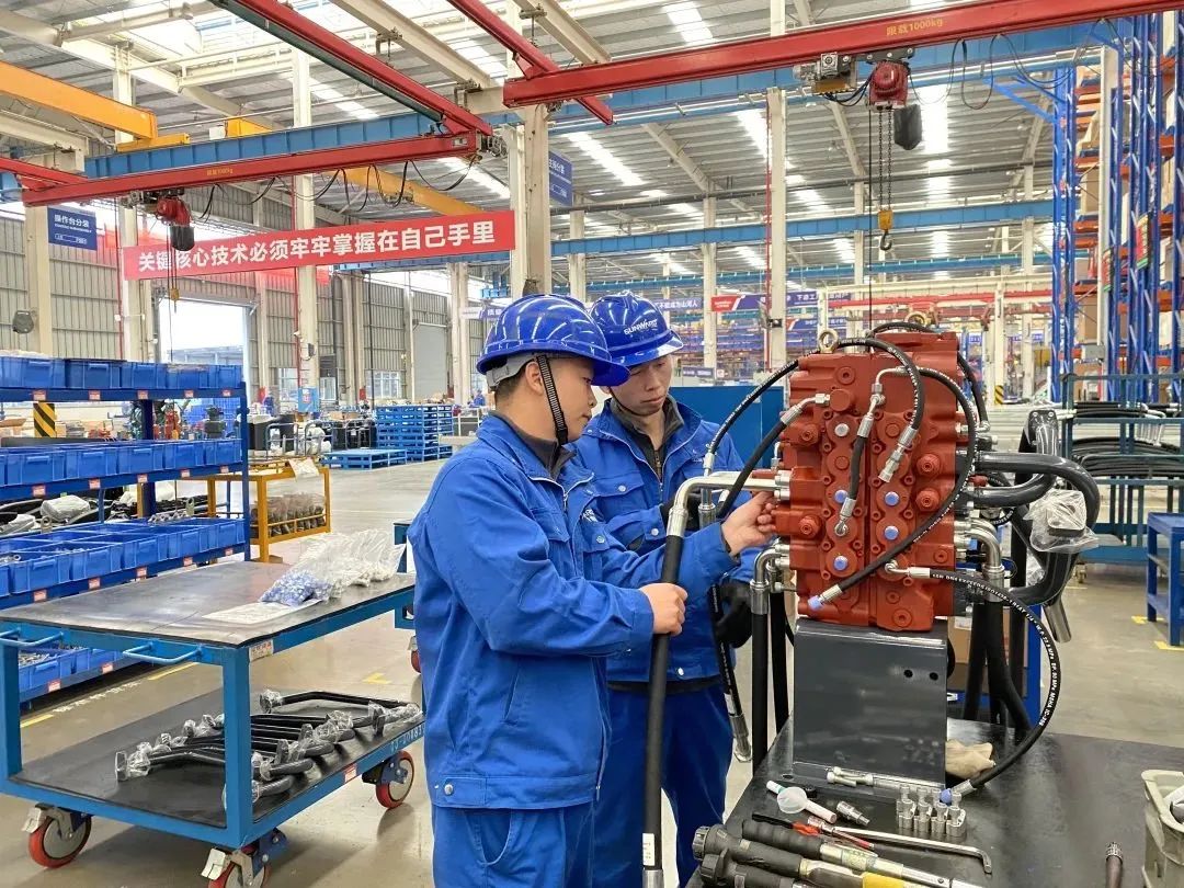 《湖南教育》：索求18年，bti体育智能找到校企合作共赢的答案