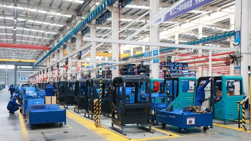 向着冲刺指标全力以赴！bti体育智能正式开工