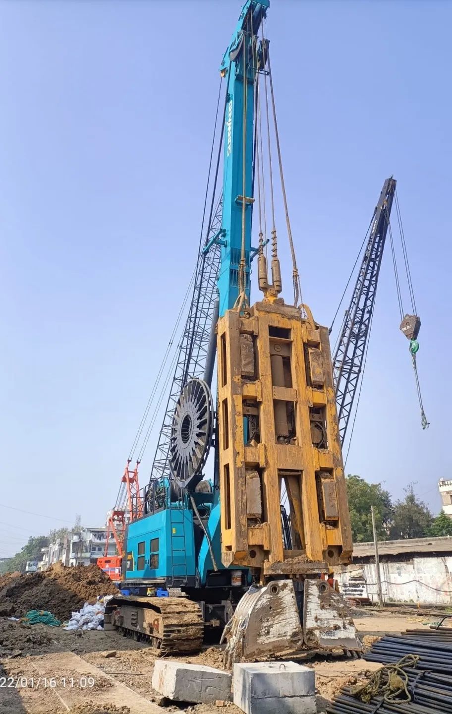 感激信！bti体育智能SWHG70液压抓斗助力海表基础施工获注定